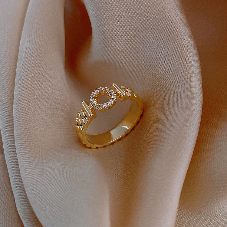 Anello elegante