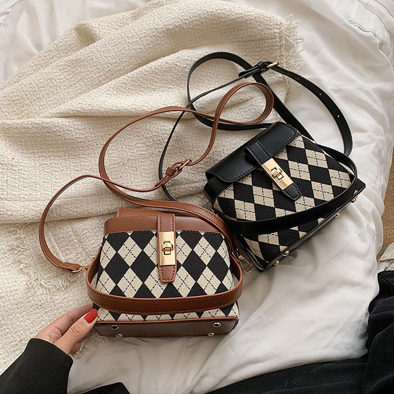 Retro Texture Bag Female Trend Fashion Rhombus