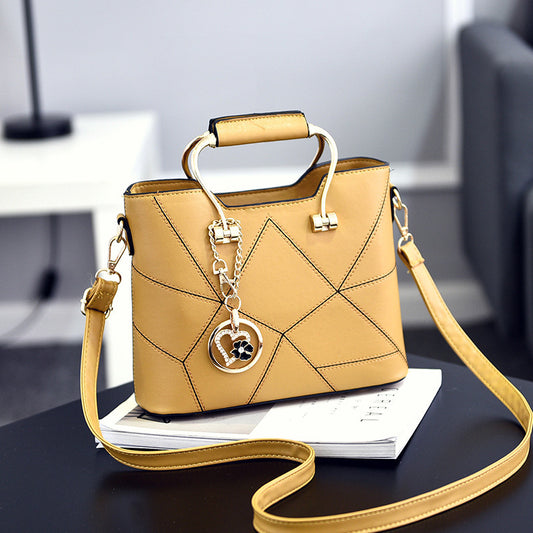 Crossbody shoulder bag