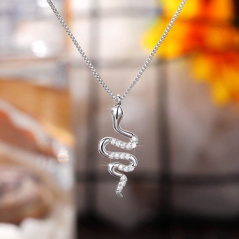 Collana snake pendente